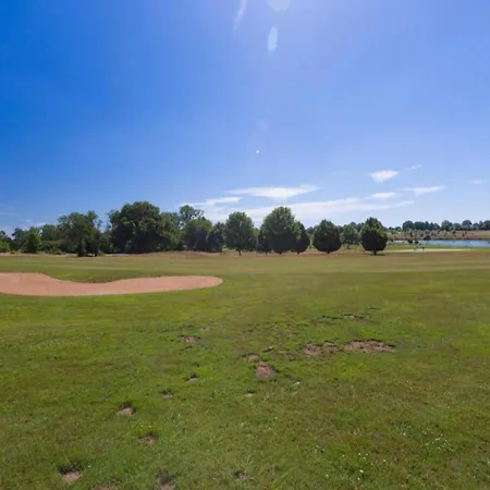 In France With Pool And Private Garden Villa *